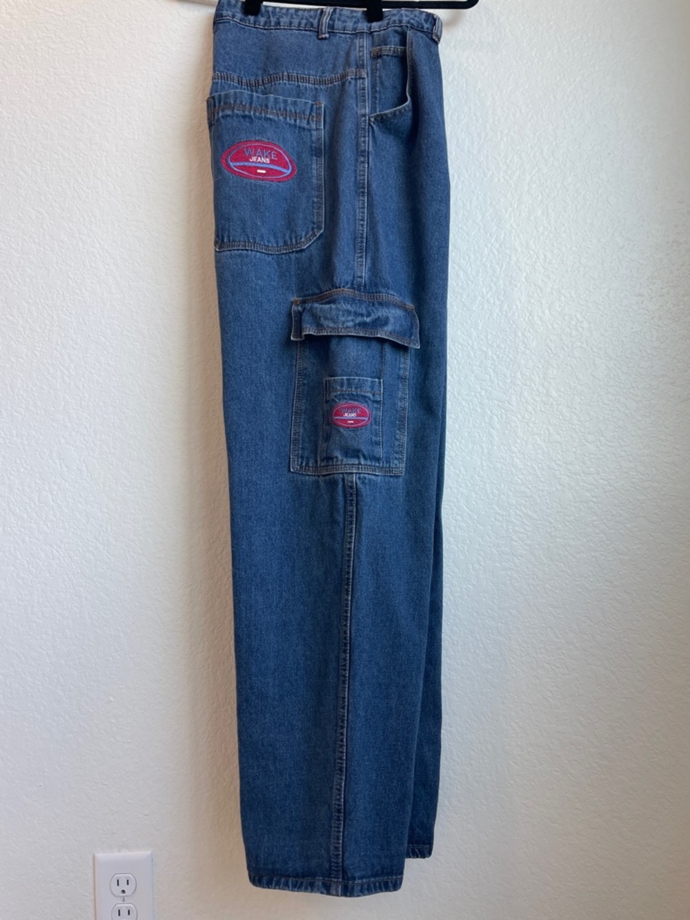 WAKE Men's  Baggy Y2K Red WAKE Patch Wake Jeans Cargo Pants Size 30 X 32